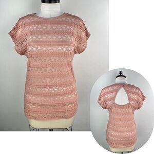 💚 3021. Lace Pink Blush Short Sleeve Top